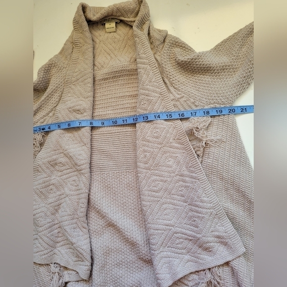 Lucky Brand Drape High-low Fringe Knit Cardigan Size Medium in Oatmeal - Picture 8 of 10